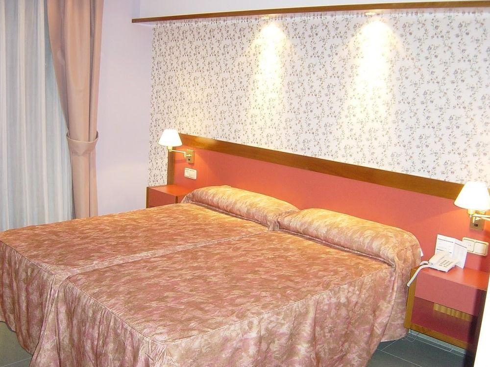 Hotel Jardin De Aranjuez Eksteriør billede