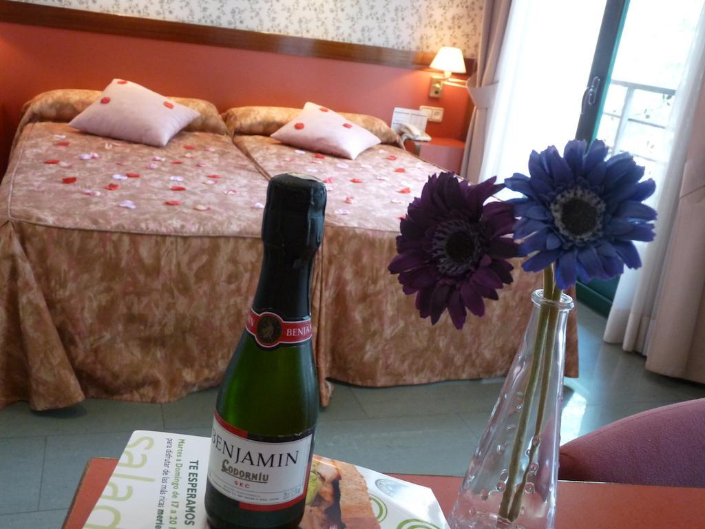 Hotel Jardin De Aranjuez Eksteriør billede