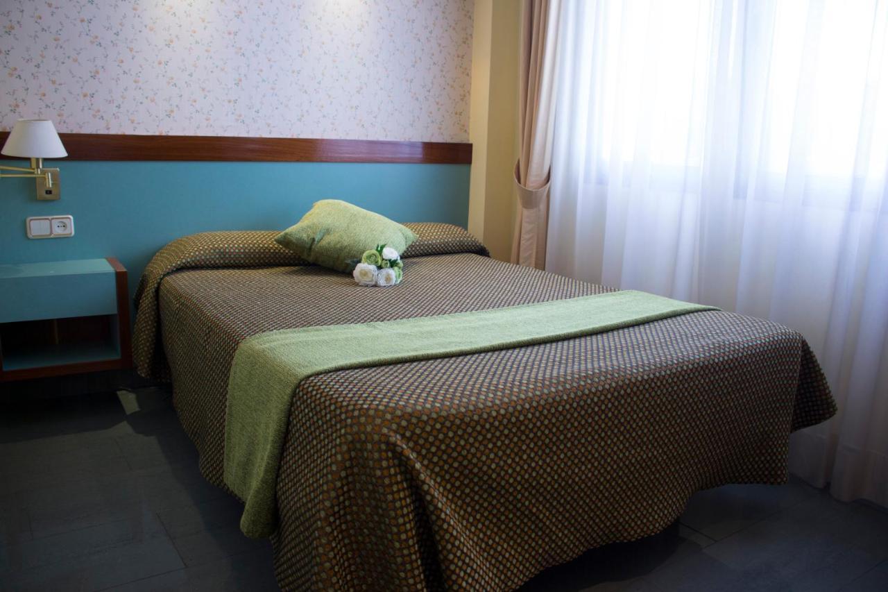 Hotel Jardin De Aranjuez Eksteriør billede